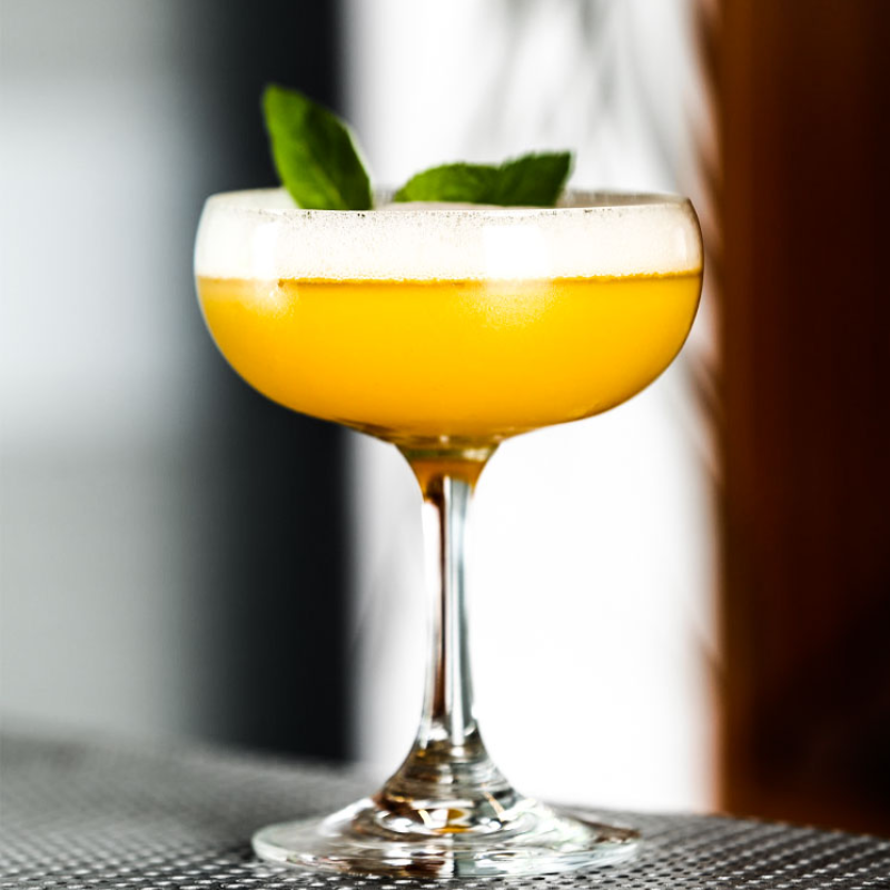 Stemmed Drinkware, Clear Cocktail Glasses for Drinking Champagne, Sweet Wine
