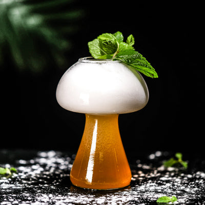 Creative Mushroom Glass Juice Glass Goblet Cocktail Glass,High-End Crystal Glass Wine Glass