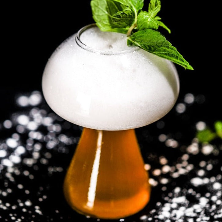 Creative Mushroom Glass Juice Glass Goblet Cocktail Glass,High-End Crystal Glass Wine Glass
