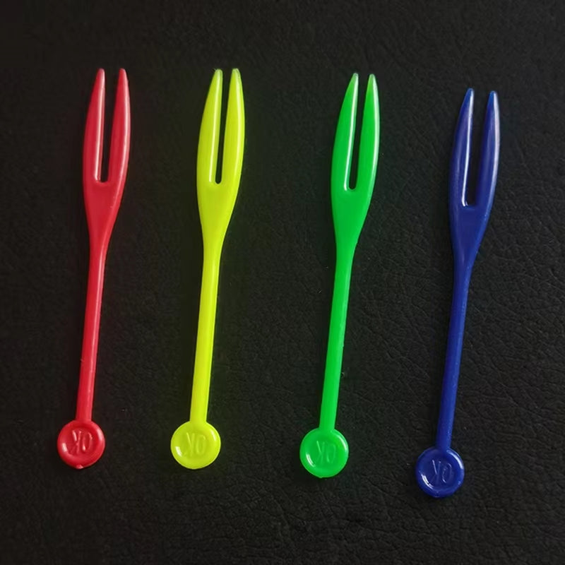 Disposable Fruit Fork Plastic Fruit Fork Color Independent Small Fork Bamboo Stick Commercial Household