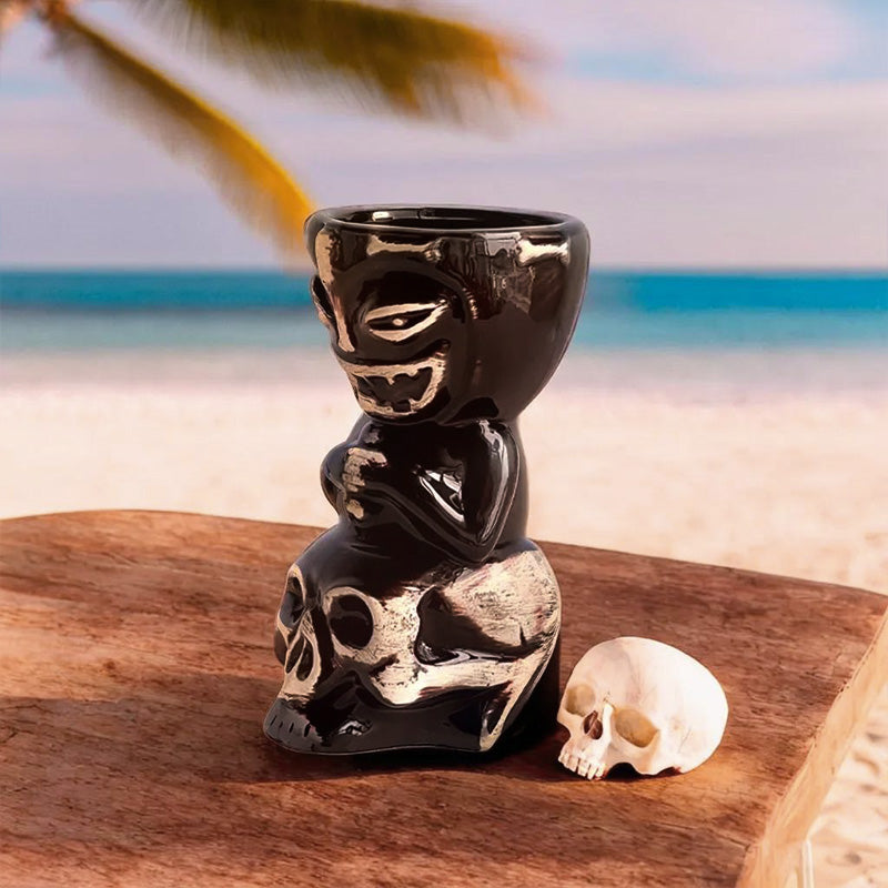 Tiki black beach