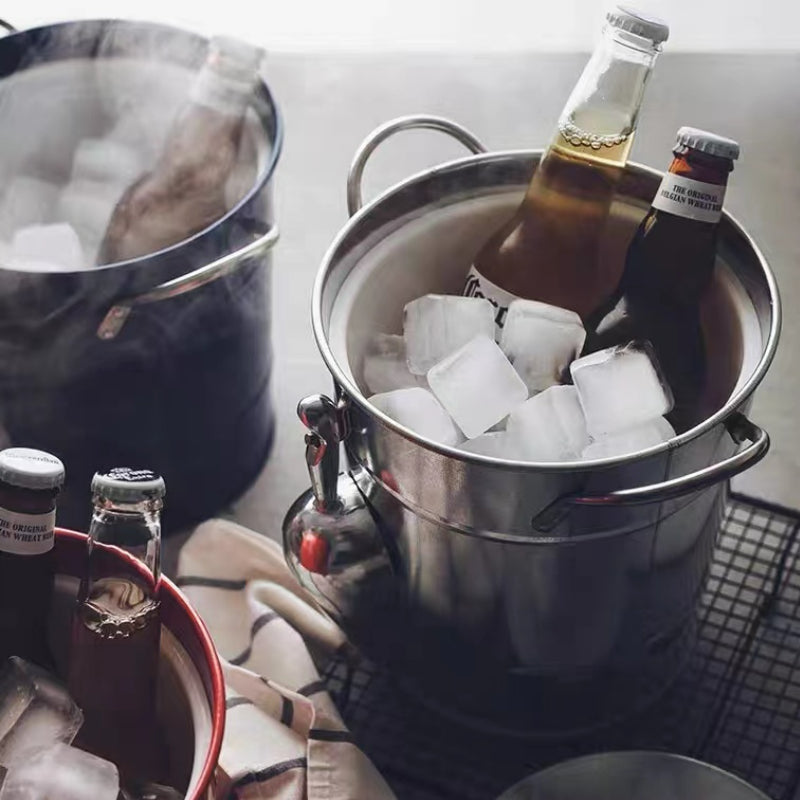 Metal Beer Ice Bucket Wine Bucket with Plastic Insert and Scoop for Party
