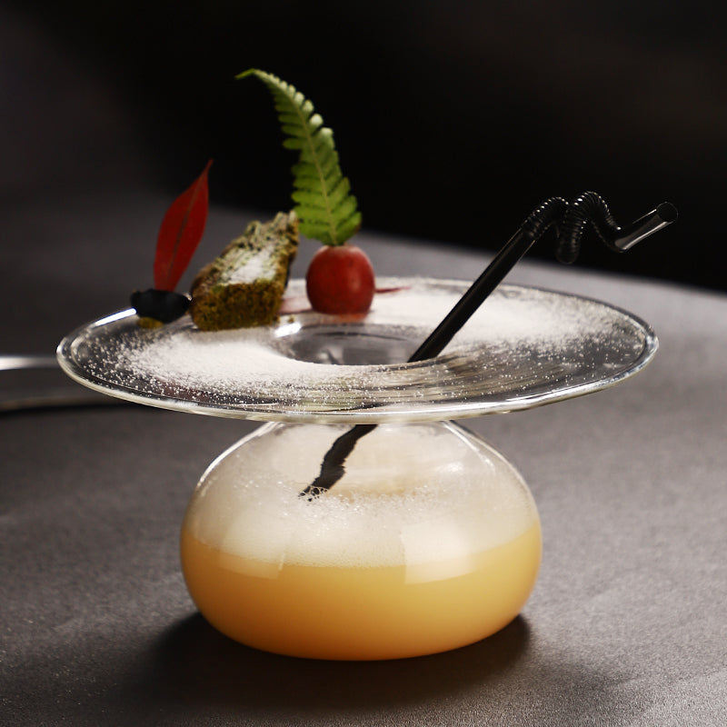 Flying Saucer Shape Creative Cocktail Glass，Crystal Clear Whiskey Glass