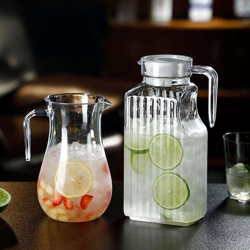Thermostable  Clear Water Plastic Pitcher with Cover