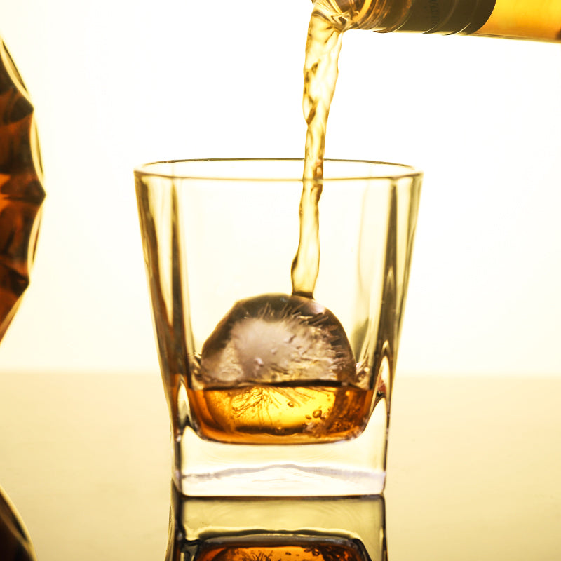 Ice Cube Maker Mold,Crystal Clear Ice Maker,Clear Ice Cube Mold