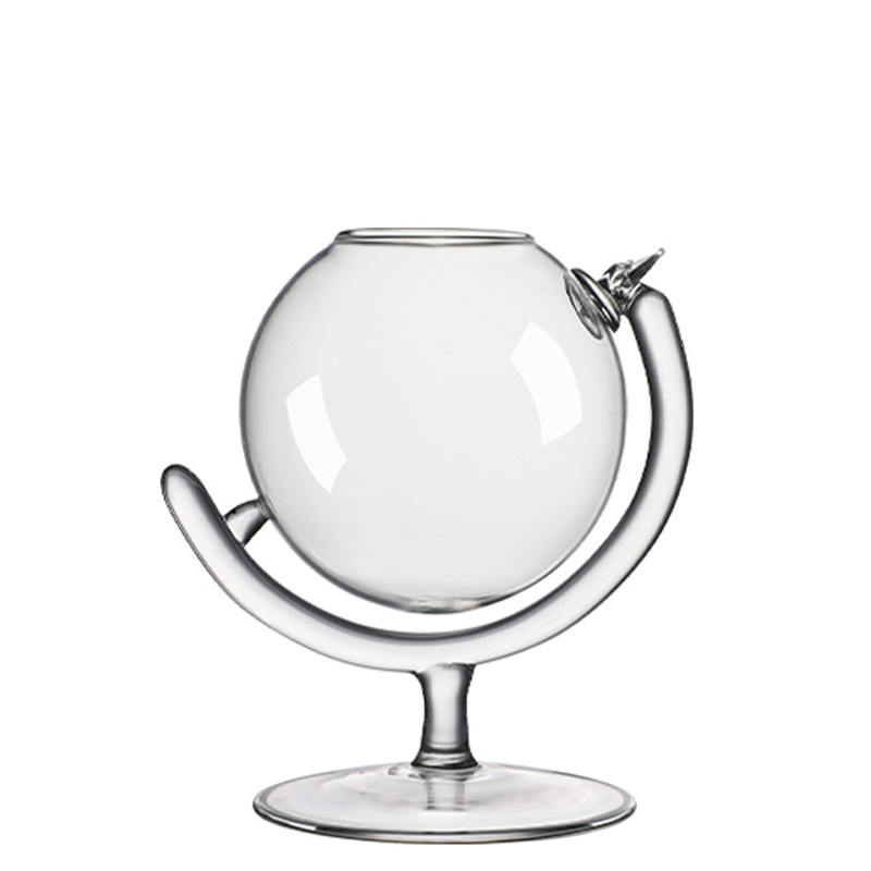 Hurricane Glass for Drinking Manhattans, Martini and Wine, Modern Elegant Design Party Glassware